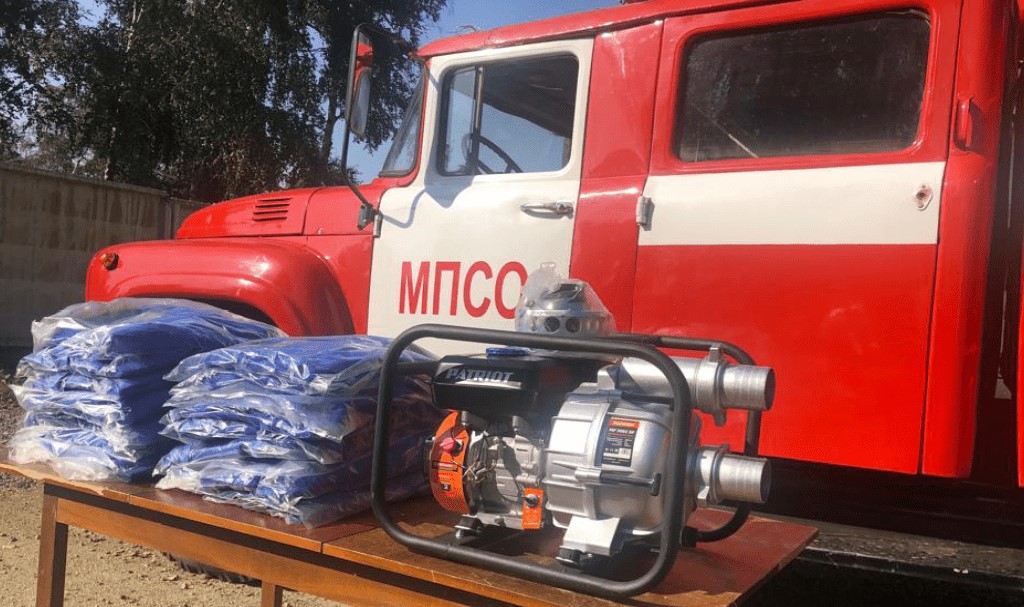 Помощь локальным сообществам
